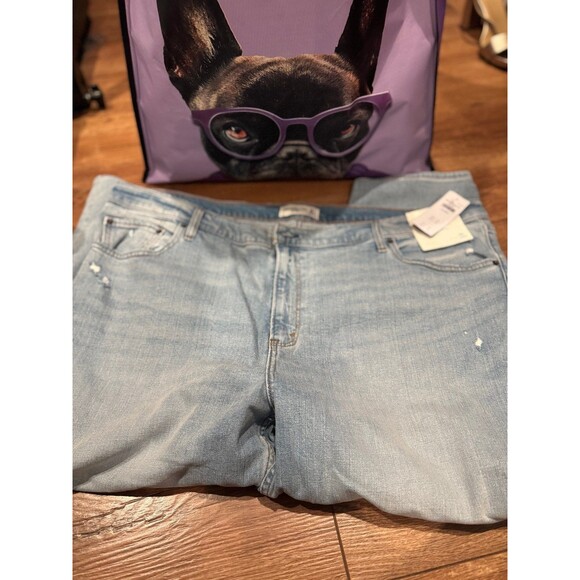 BNWT Abercrombie & Fitch High Rise Mom Jean 36 short - Picture 2 of 5